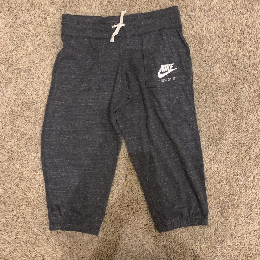 Nike girl size large capri pants sweatpants NWT